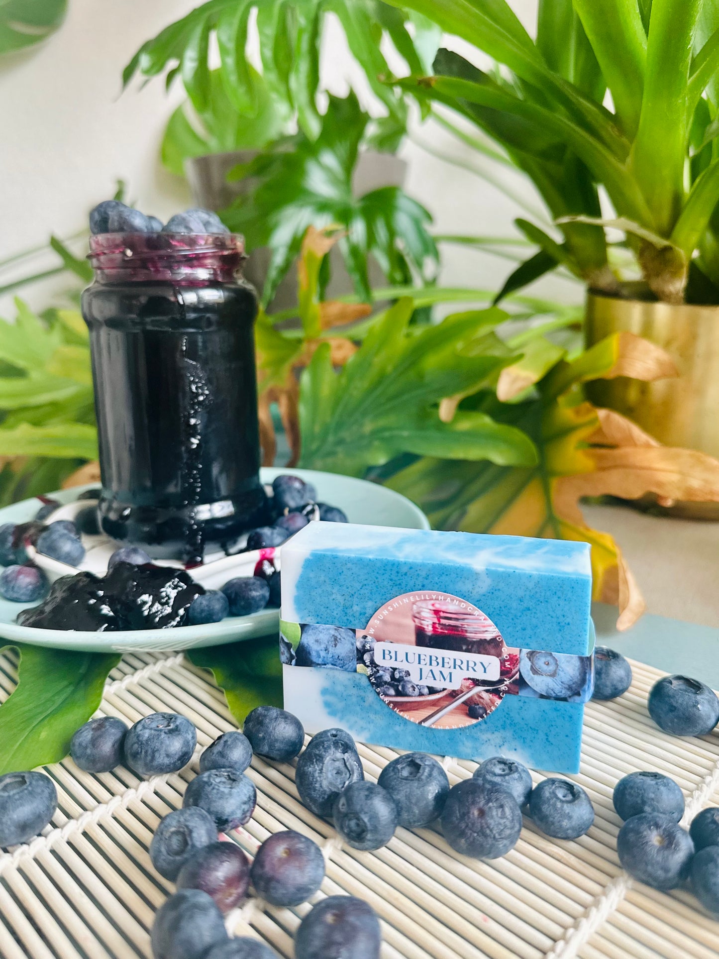 Blueberry Jam Oatmeal & Shea Soap
